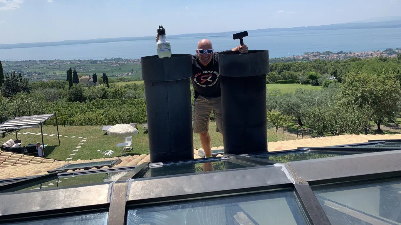 Foto applicazione pellicole a taglio termico
